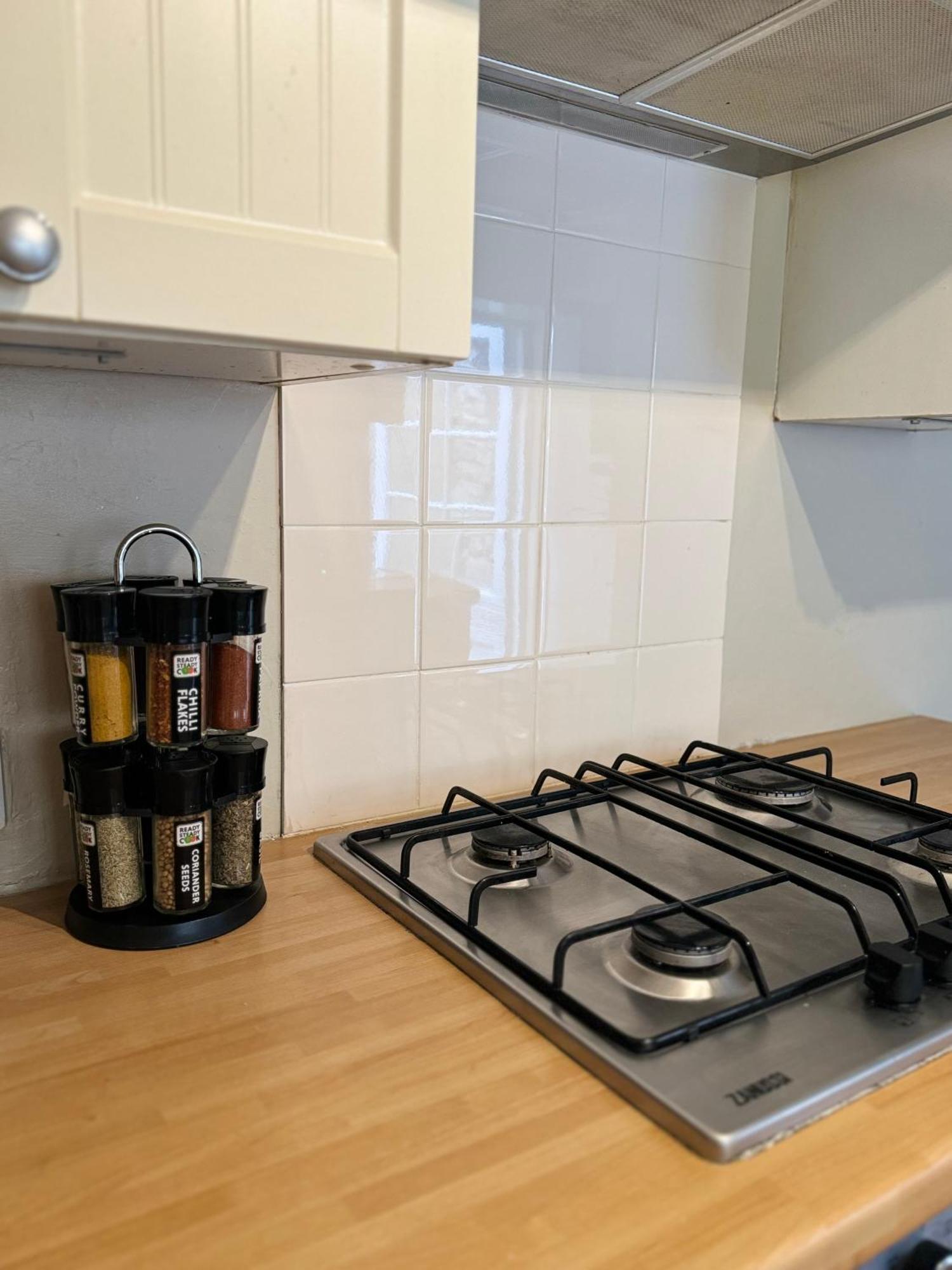 Beautiful Townhouse Next To Royal Victoria Park And Botanical Gardens Within Easy Walking Distance To Bath City Centre Εξωτερικό φωτογραφία